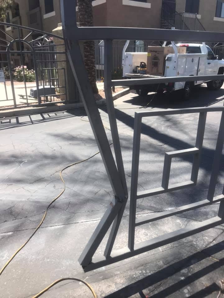 Damaged Gate